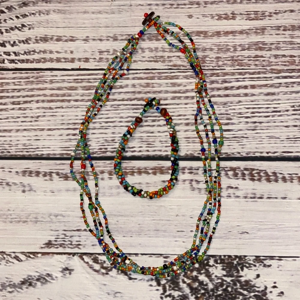 Multicolored beaded set.